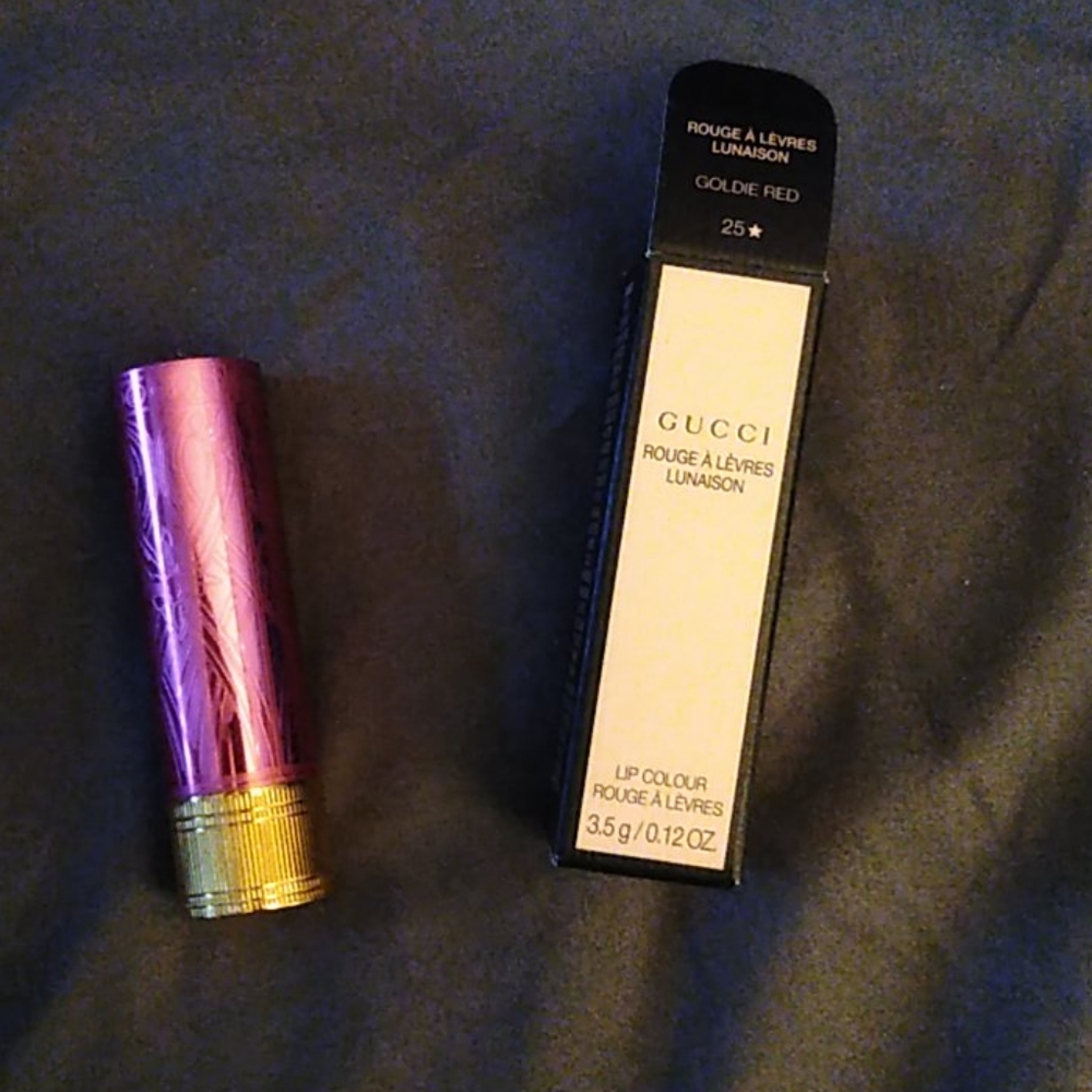 Gucci lipstick lunaison Goldie red 25 - Picture 4 of 4